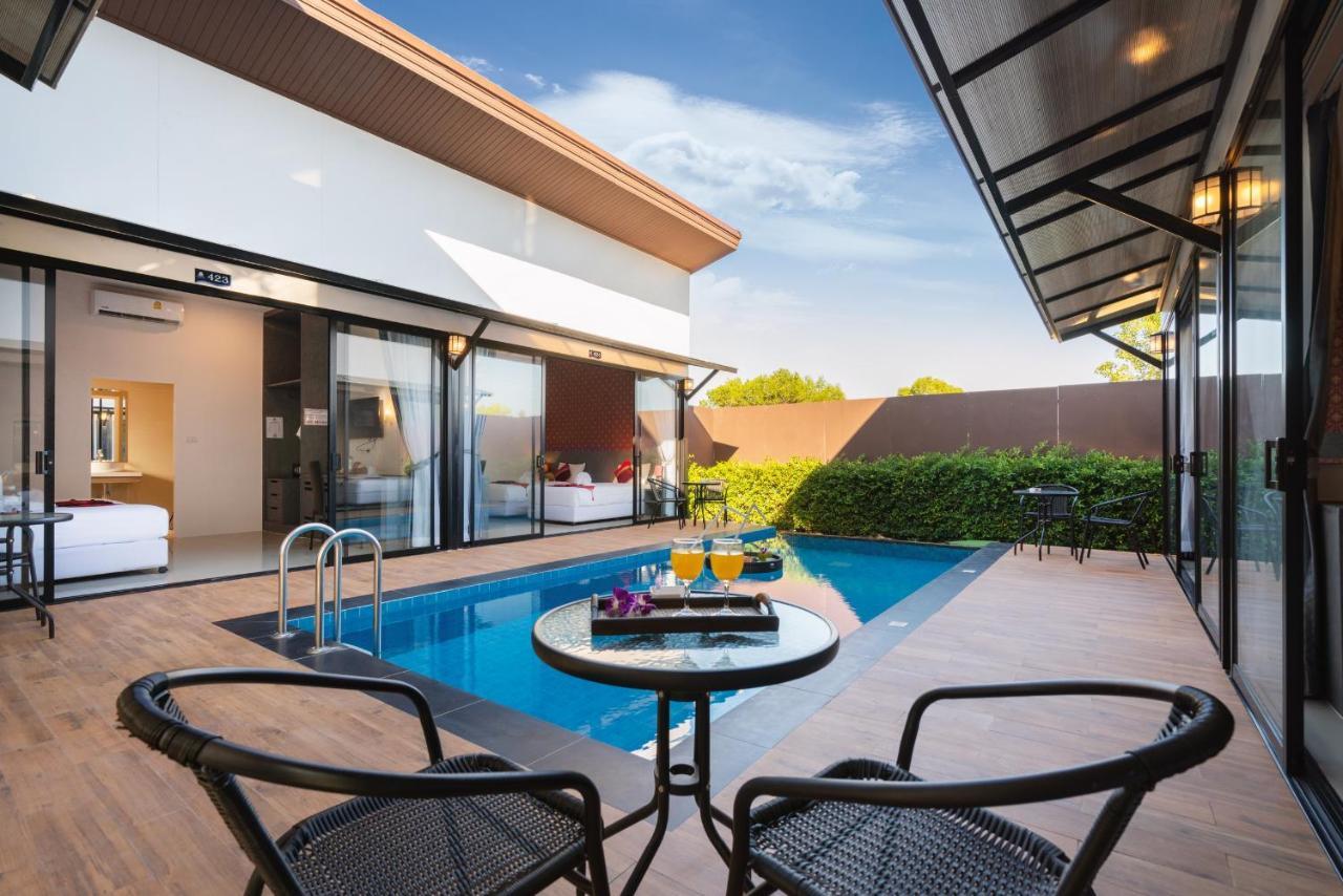 Thames Tara Private Pool Villa Rawai Phuket - Sha Extra Plus Exterior foto
