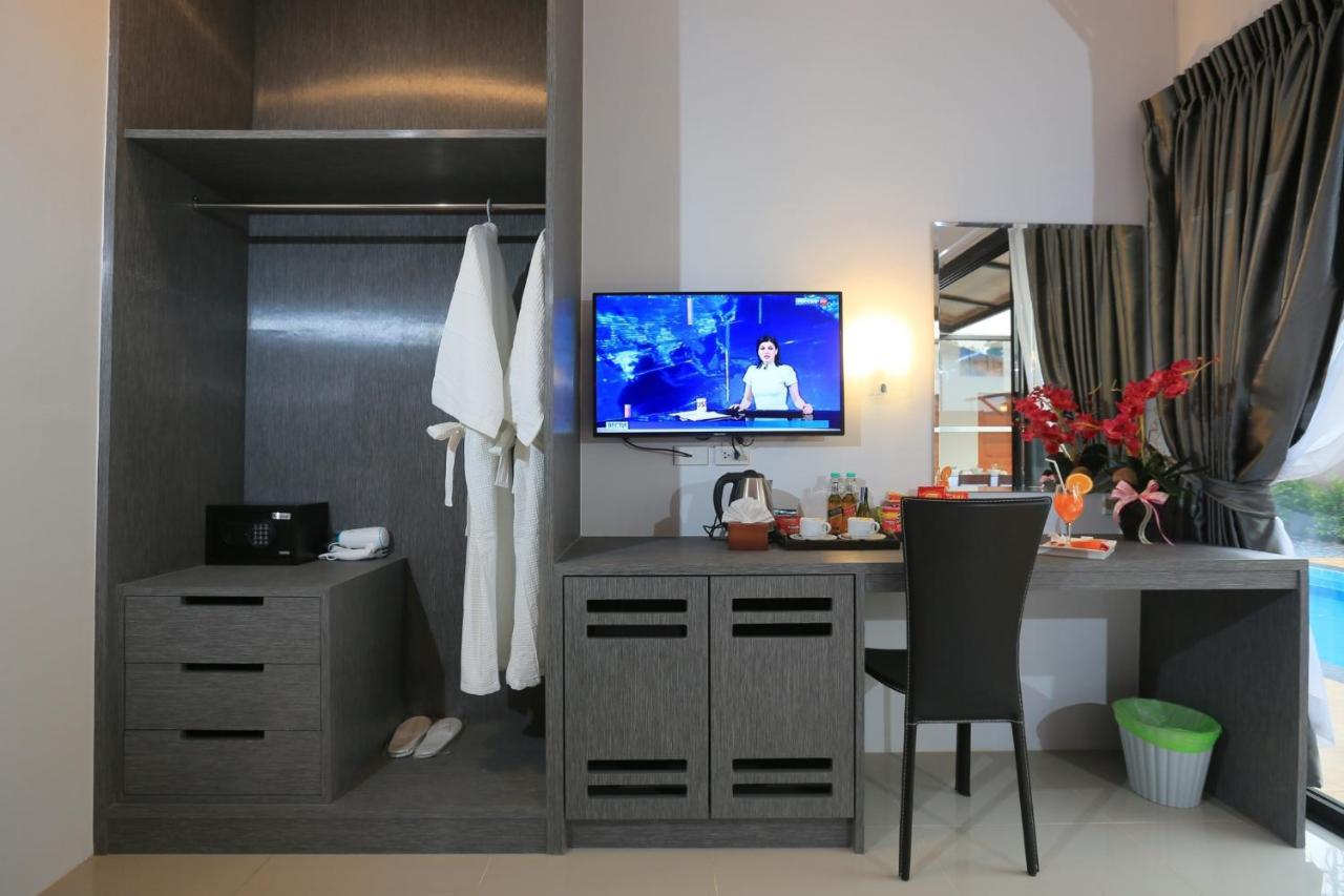 Thames Tara Private Pool Villa Rawai Phuket - Sha Extra Plus Exterior foto