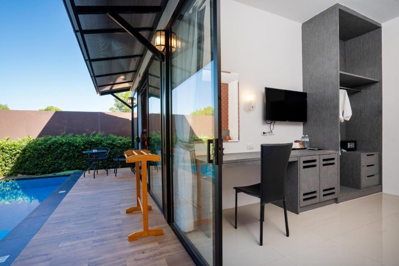Thames Tara Private Pool Villa Rawai Phuket - Sha Extra Plus Exterior foto