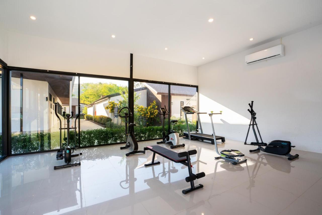 Thames Tara Private Pool Villa Rawai Phuket - Sha Extra Plus Exterior foto